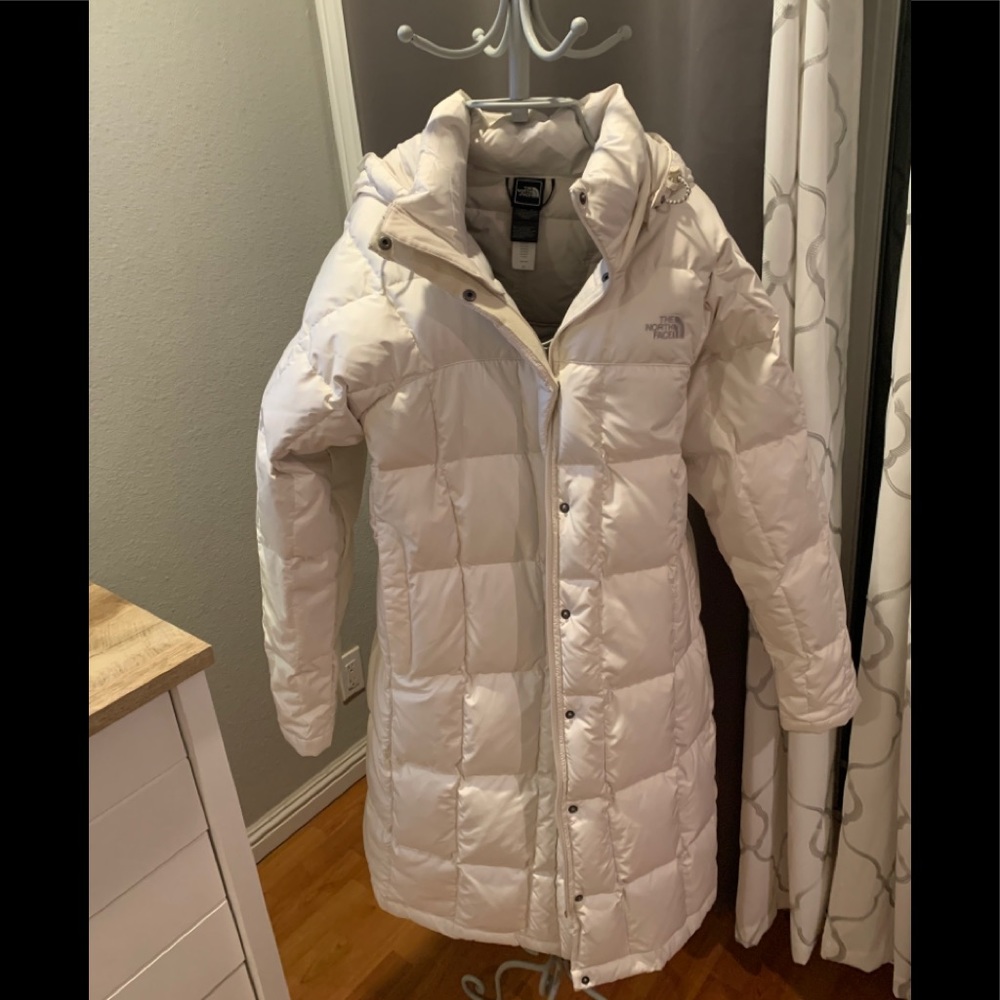 The North Face Vintage white puffer jacket